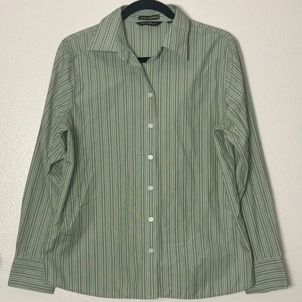 Eddie Bauer button up Woman's size Large 100% Cotton Striped green